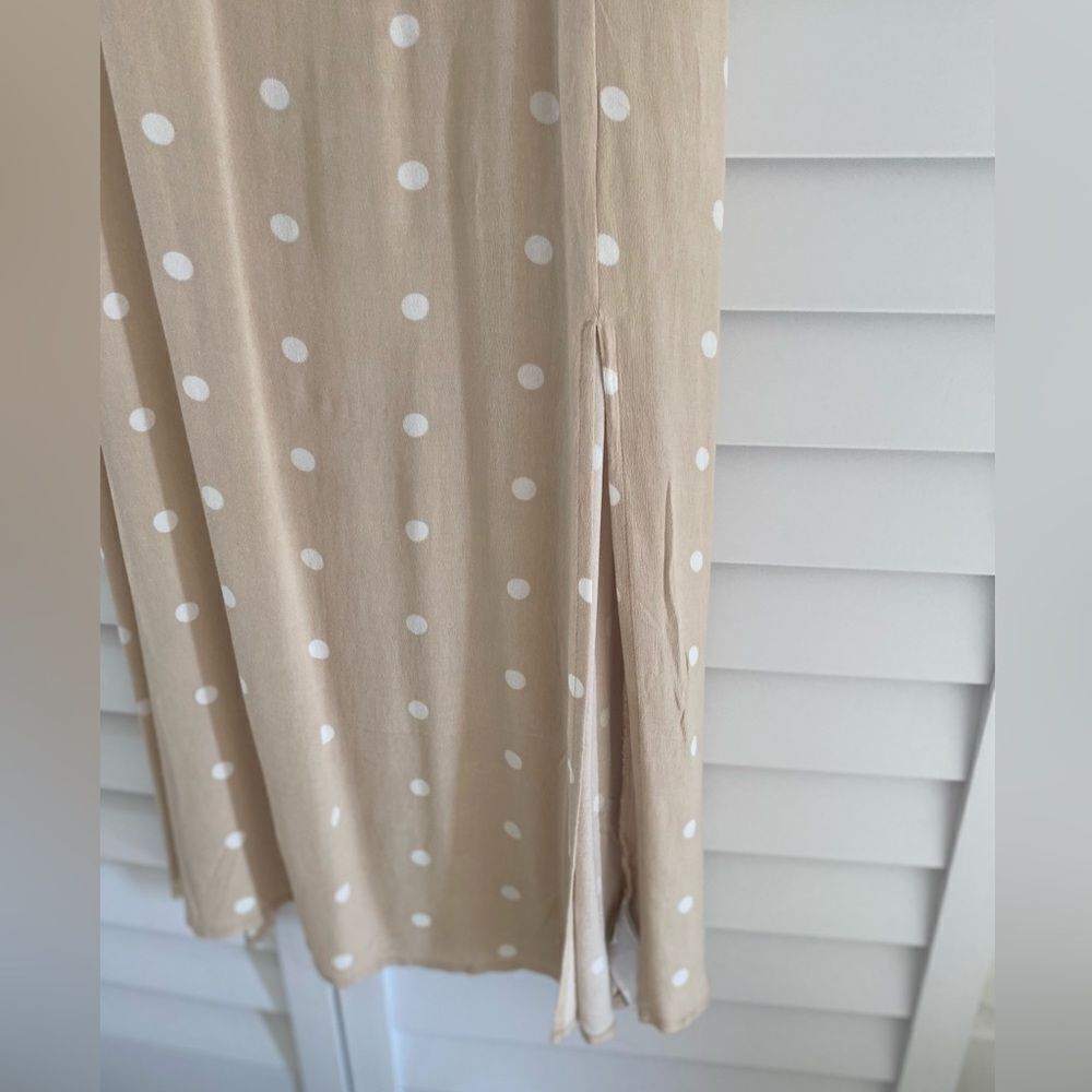 Elegant Polka Dot Maxi Dress in Tan - Picture 2 of 4